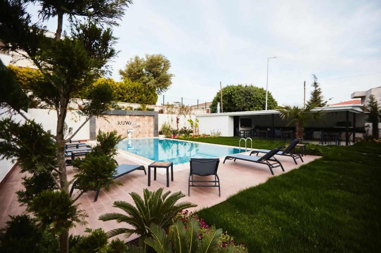 Ruwais Hotel Cesme Exterior photo